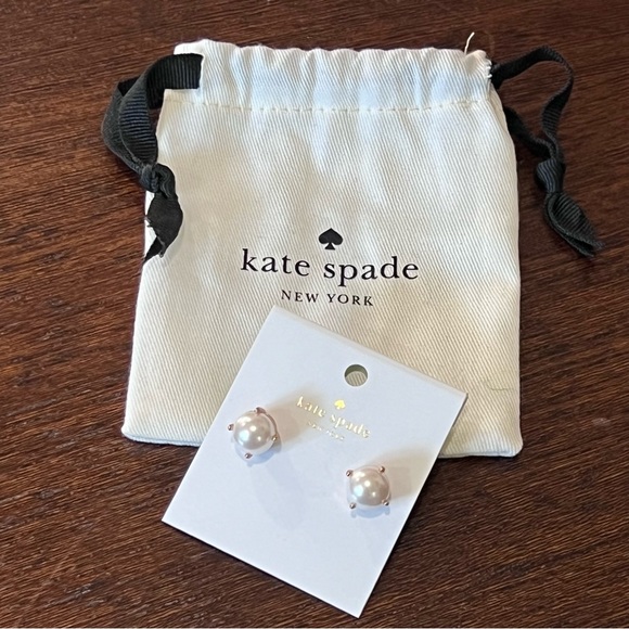 NWT Kate Spade Blush Pearl Stud Earrings in original Kate Spade bag - Picture 2 of 6